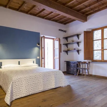 Apartment Altido Gorgeous Apt For 6 In The Historical Center