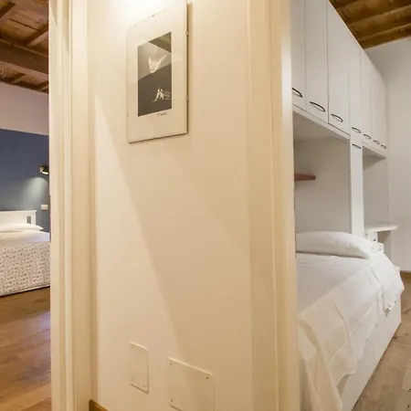 Apartment Altido Gorgeous Apt For 6 In The Historical Center Pisa
