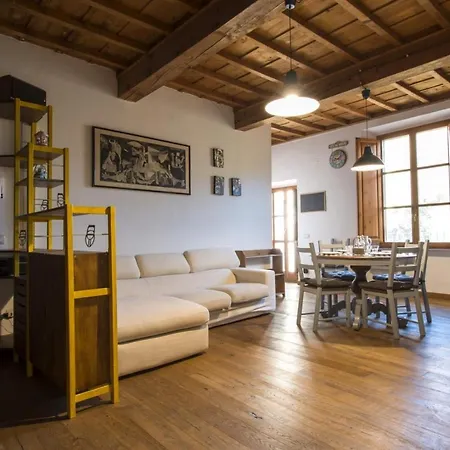 Altido Gorgeous Apt For 6 In The Historical Center Pisa