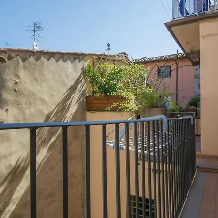 Altido Gorgeous Apt For 6 In The Historical Center *